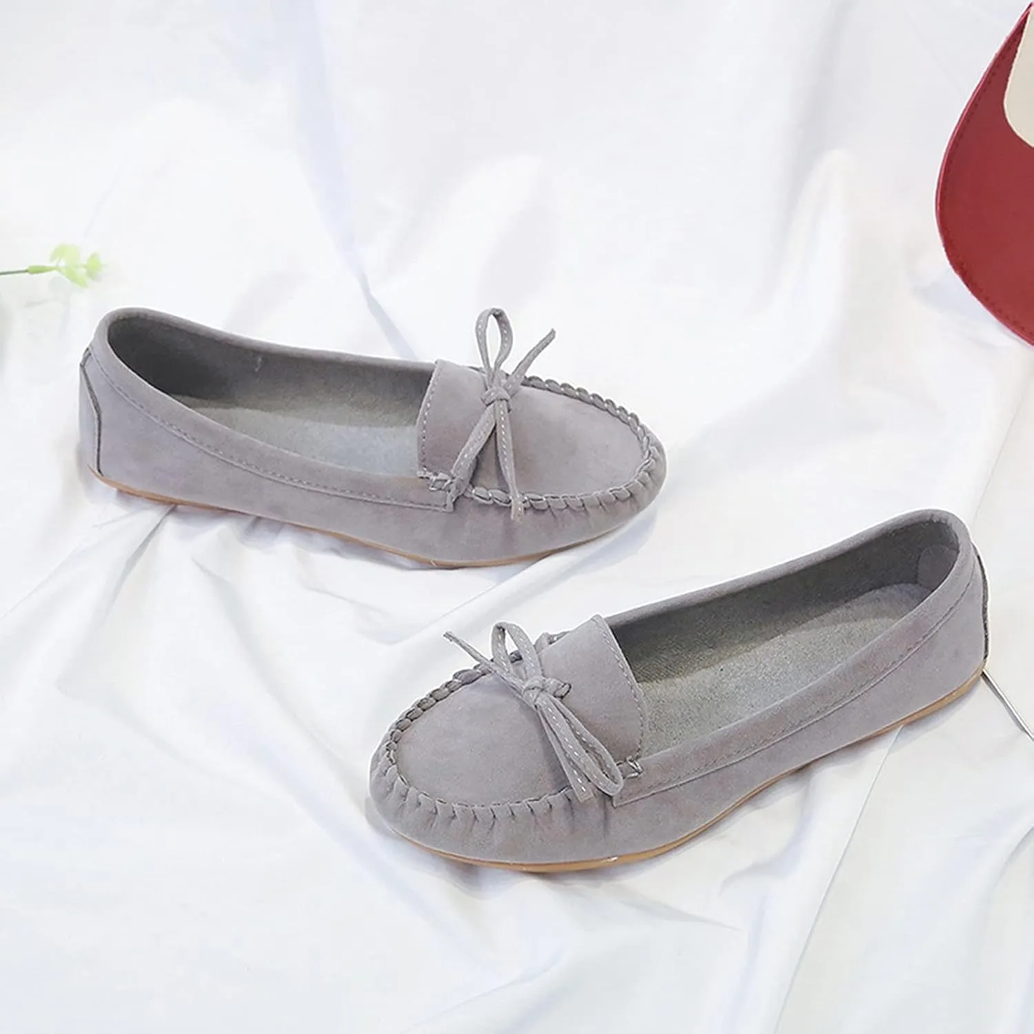 Ballet Flats for Women Round Toe Suede Loafers Slip On Dress Shoes Comfortable Business Shoes Flat Office Shoes
