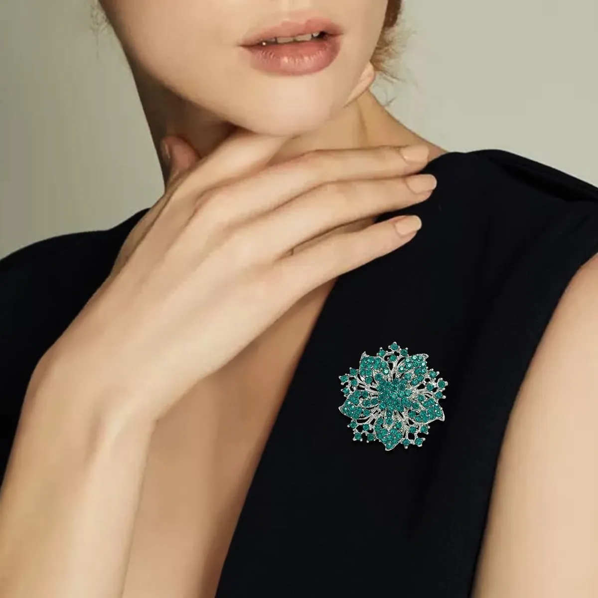 Campsis Women's Elegant Flower Brooch with Simulated Crystal | Floral Scarf Pin