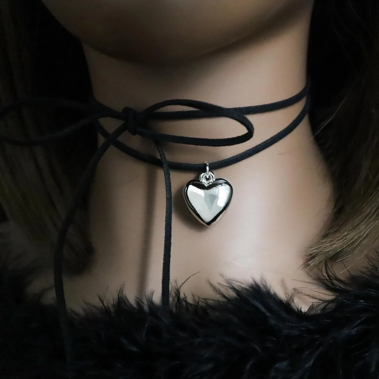 Choker Set 3 PCS Necklace Gothic Choker Heart Charm Velvet Gothic Classical Collars