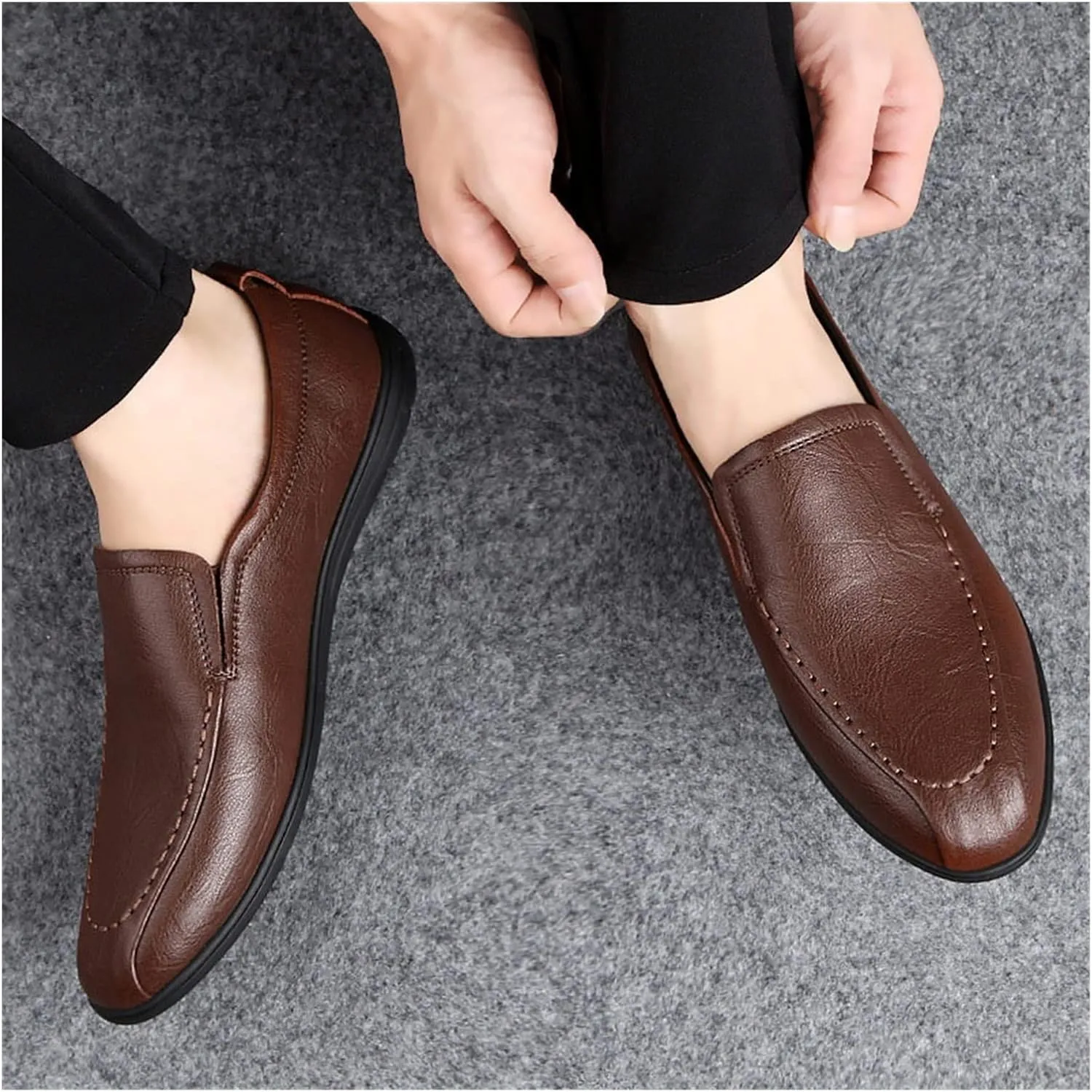 Easy to Put and Remove. Smoking Loafer Driving Moccasins for Men Vegan Leather Round Toe Breathable Flexible Resistant Lightweight Driving Slip on for All Occasions
