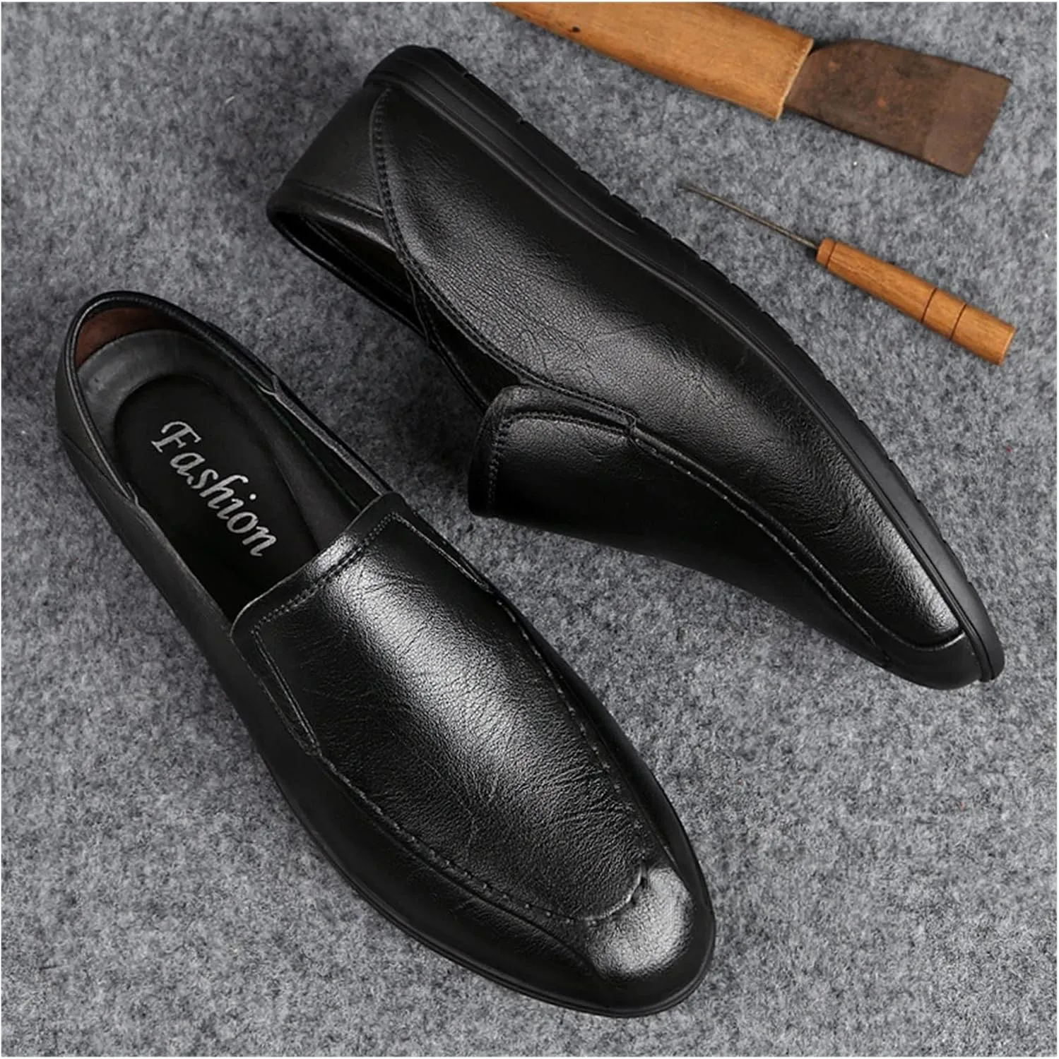 Easy to Put and Remove. Smoking Loafer Driving Moccasins for Men Vegan Leather Round Toe Breathable Flexible Resistant Lightweight Driving Slip on for All Occasions