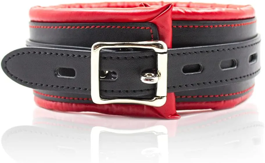 Get Noticed with Soft Sponge Leather Necklace Collars and Chain Leash: The Perfect Cosplay Punk Chokers