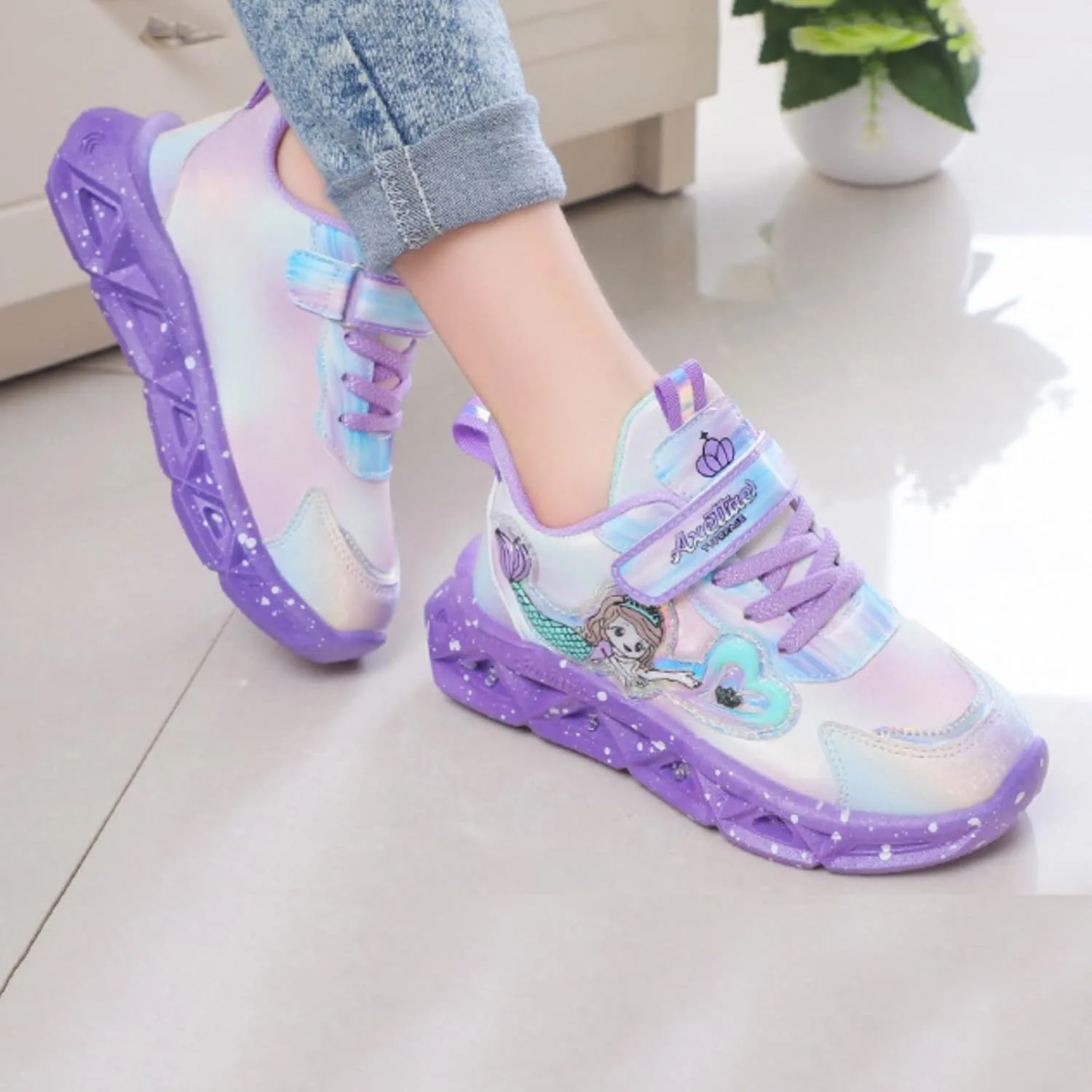 Girls Princess Shoes Slip On Light-Up Sneakers Mermai Shoes Breathable Mesh Sneakers Lightweight Running Shoes