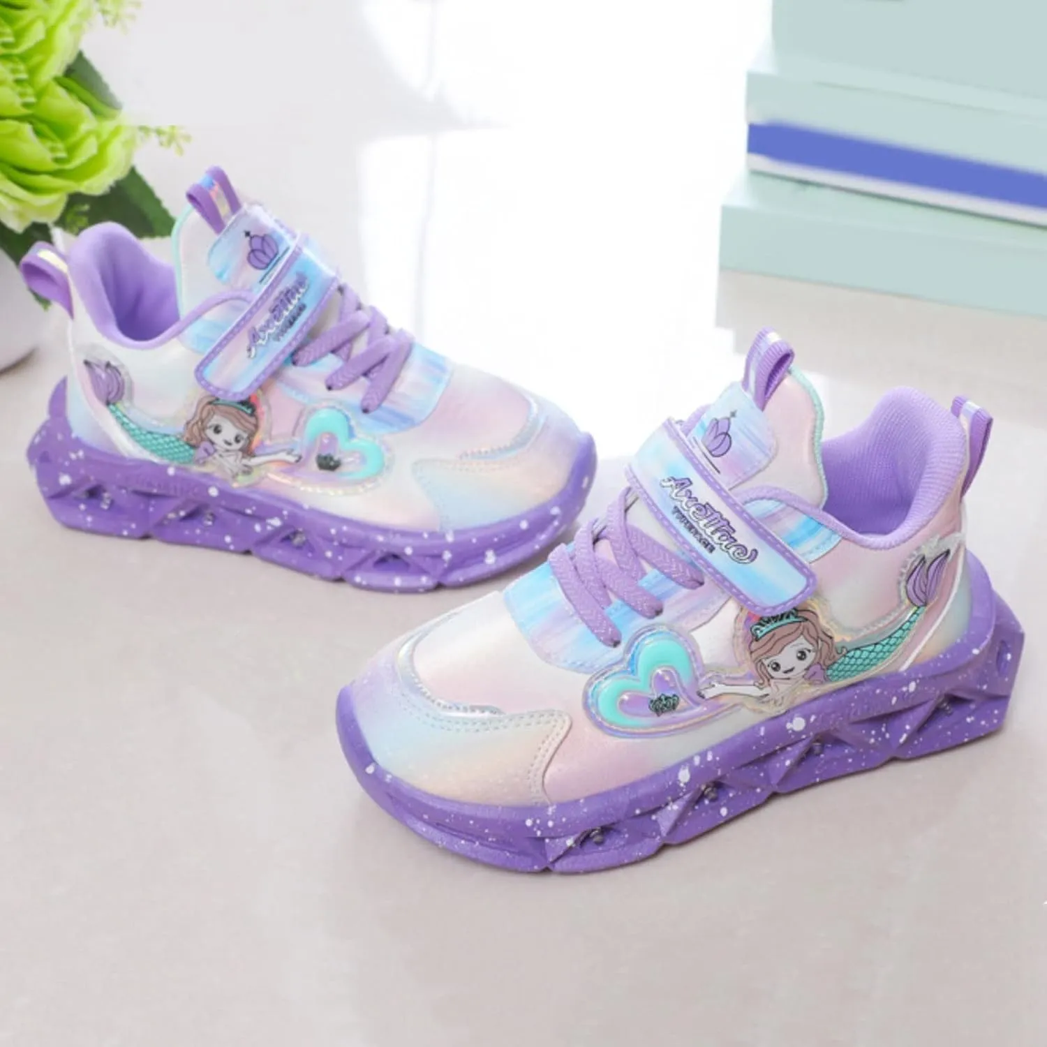 Girls Princess Shoes Slip On Light-Up Sneakers Mermai Shoes Breathable Mesh Sneakers Lightweight Running Shoes