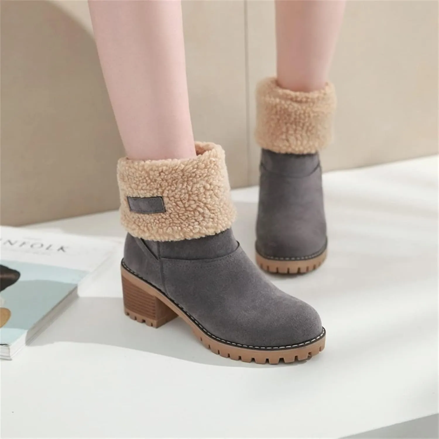 Lausiuoe Winter Boots For Women Fashion Wide Calf Snow Boots Fur Lined Warm Fuzzy booties Casual Outdoor Comfortable Shoes 2022