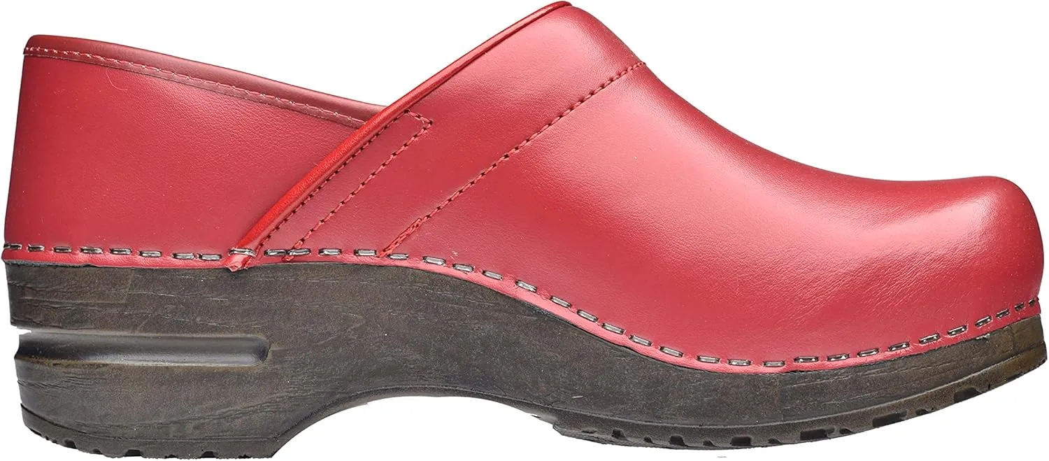 Sanita womens Clogs