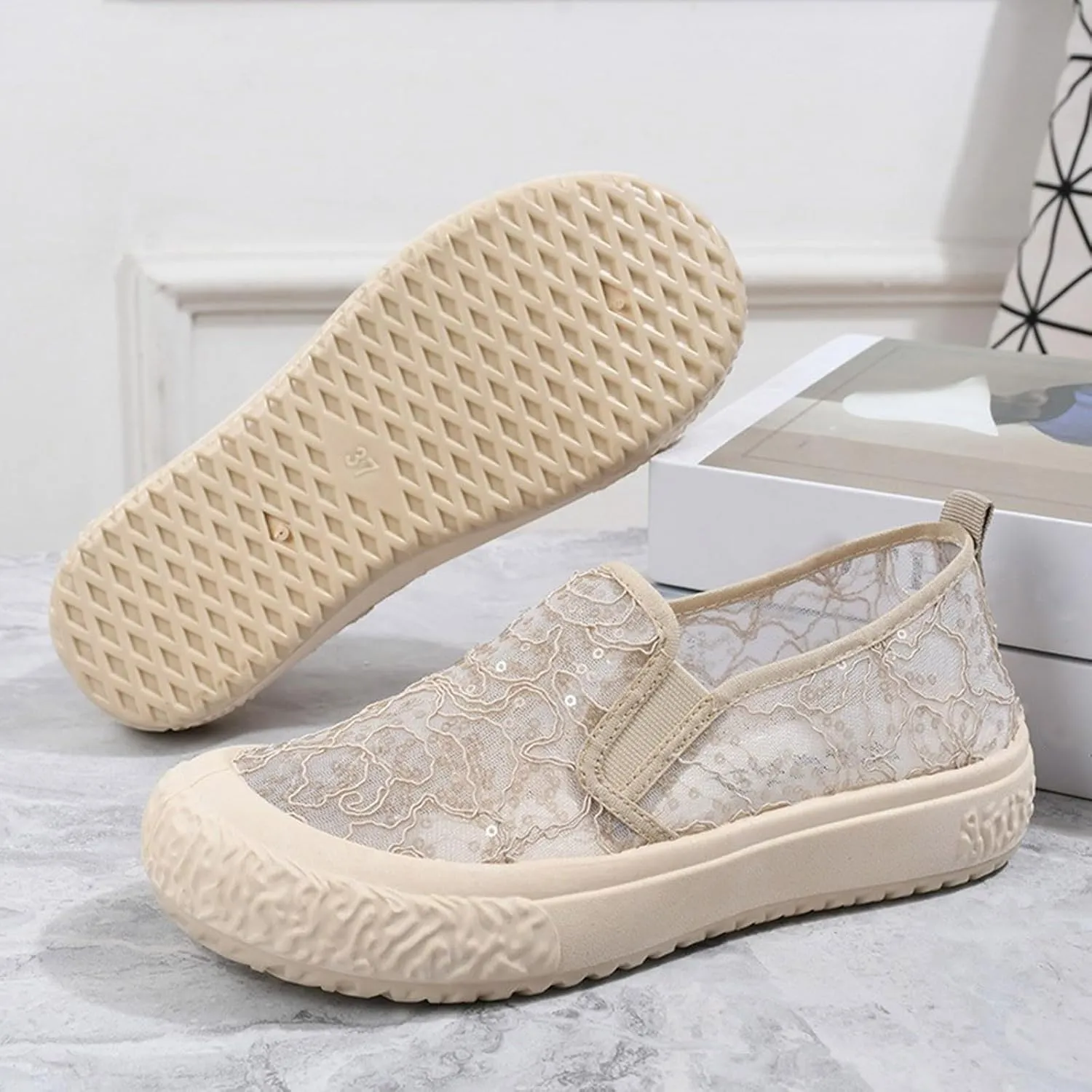 Slip On Shoes Women Work Shoes Beach Sandals Lace Up Sneaker Boys Dress Casual Shoes