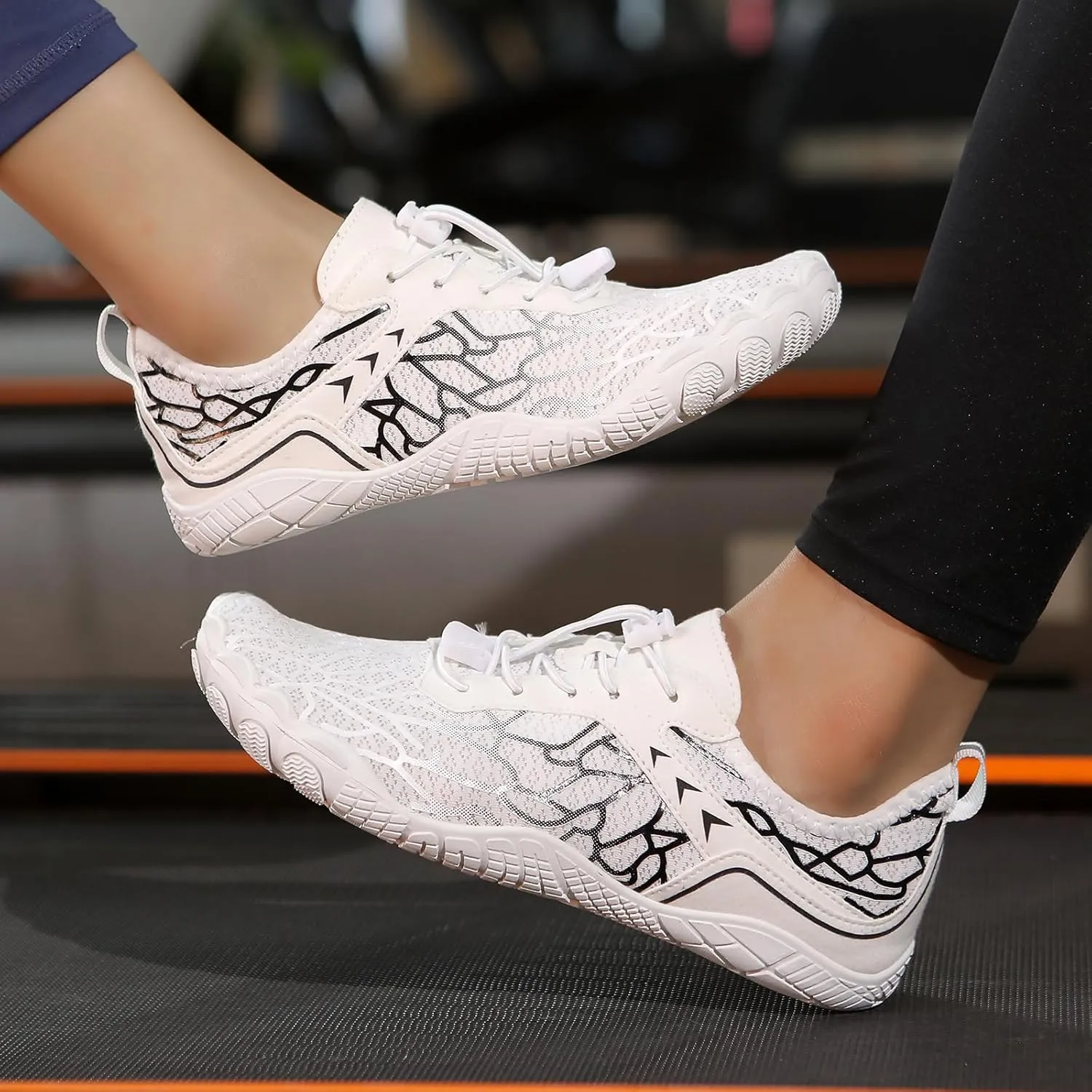 Wide Toe Box Shoes Women Beach Swim Shoes Waterproof Sport Shoe Breathable Slip-on Sneakers Barefoot Minimalist Shoe