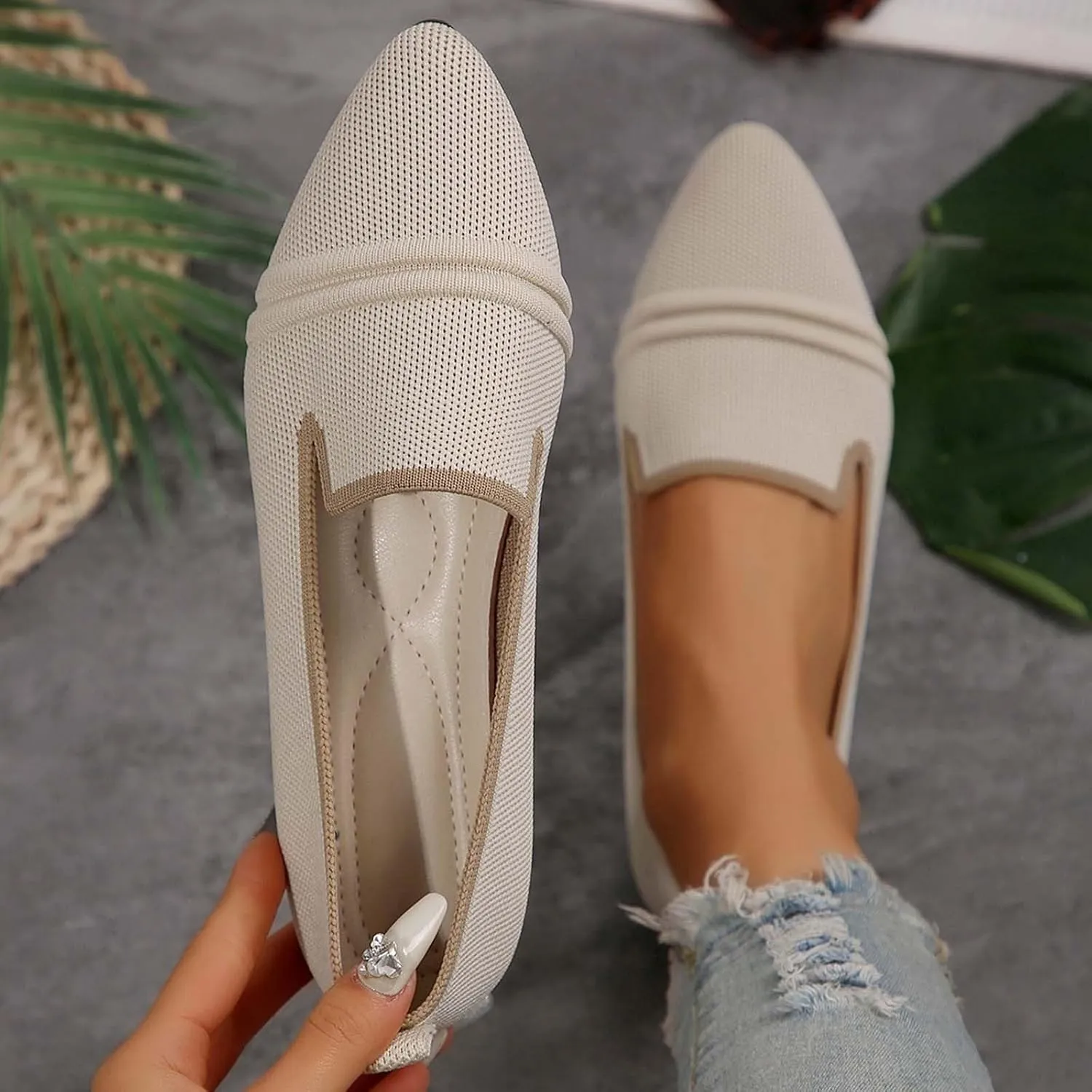 Women's Breathable Comfortable Pointed Toe Casual Shoes for Spring Summer Fashion Flat Walking Slip On Loafers