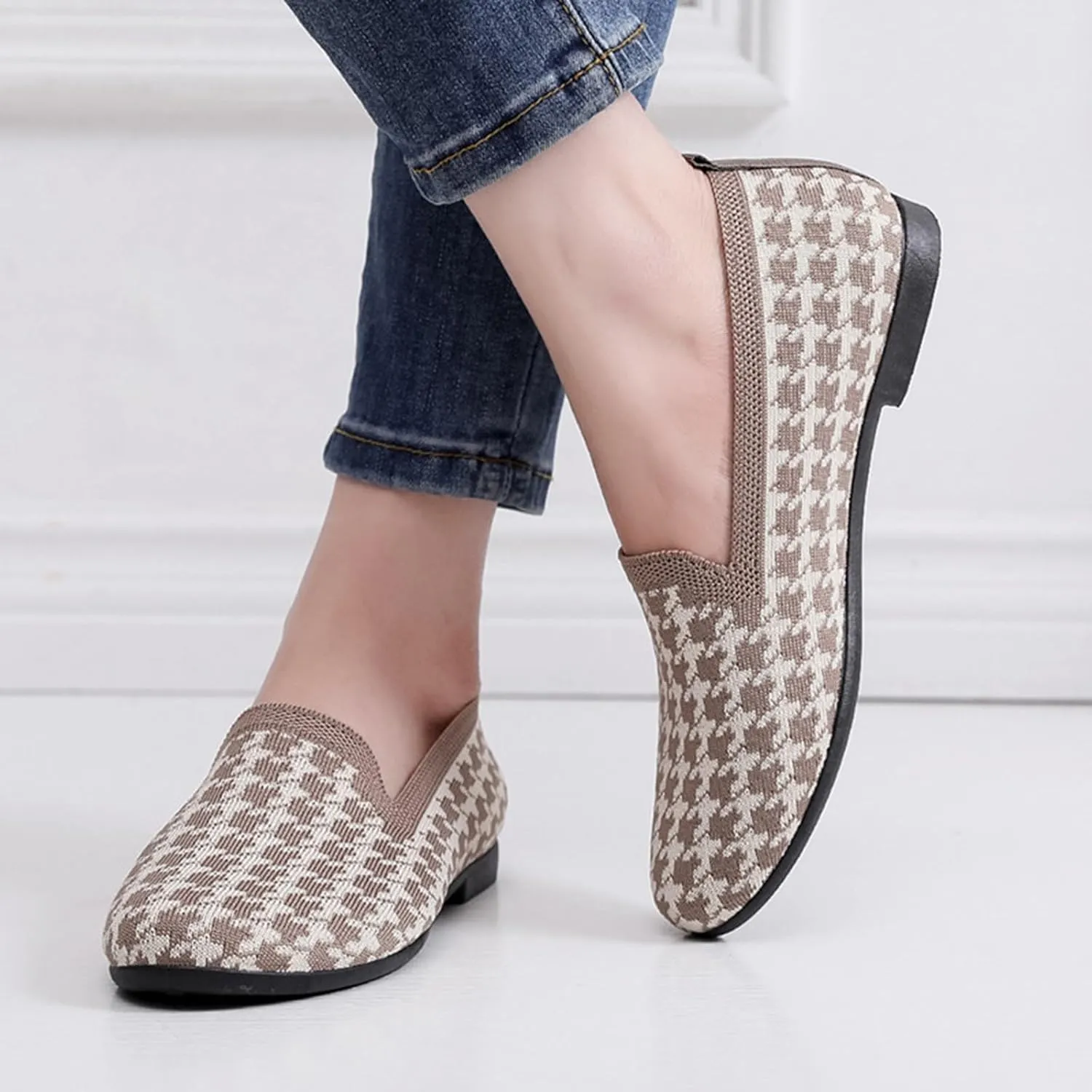 Women's Low Heel Casual Shoes Comfortable Anti Slip Breathable Soft Sole Lightweight Canvas Sneaker Wide Width Walking Shoes