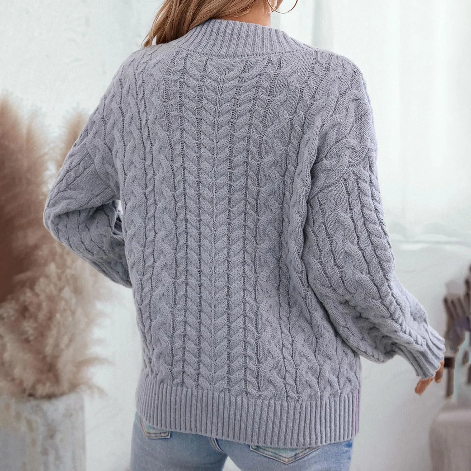 Womens Sweaters Fall 2024 Cable Knit Long Sleeve Crewneck Oversized Knitted Sweater Loose V Neck Chunky Pullover